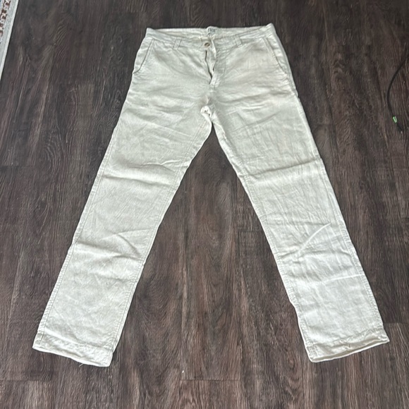Old navy linen pants - 32/32 - worn twice - Picture 1 of 3
